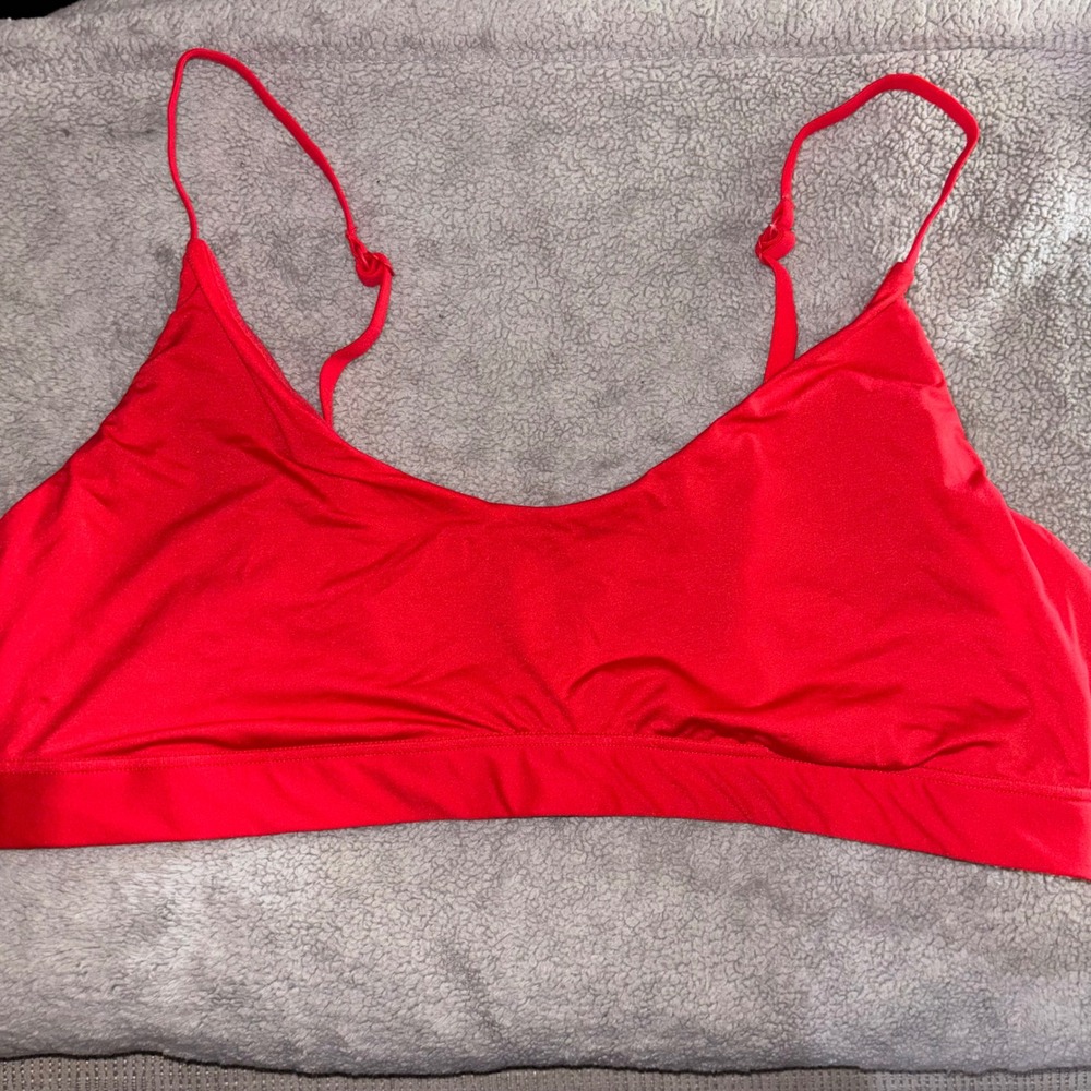 Oner Active Red Bralette Sports Bra Size Large Adjustable Straps